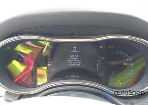 2015 Jeep Grand Cherokee Limited z USA, uszkodzony, nr VIN 1C4RJFBG4FC838301